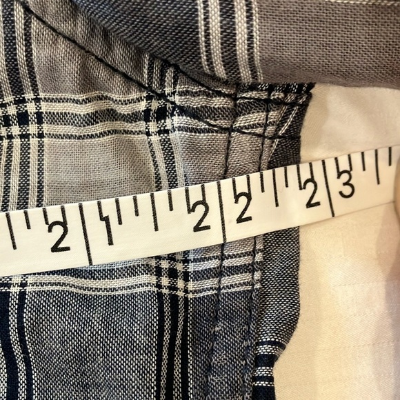 Men's size large Windriver Plaid Shirt - dark blue and Gray - Picture 12 of 16